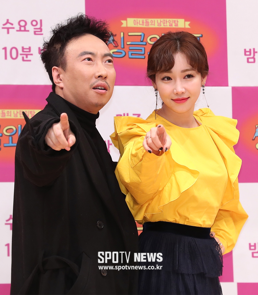[포토S] 박명수-이유리, '자 떠나자'