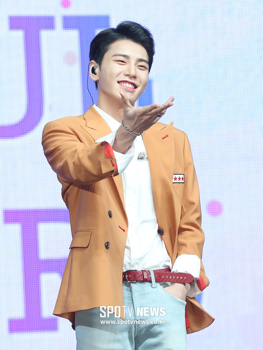 [포토S] JBJ 김상균, 미소년의 유혹