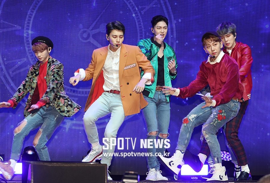 [포토S] JBJ 권현빈, 강력한 랩