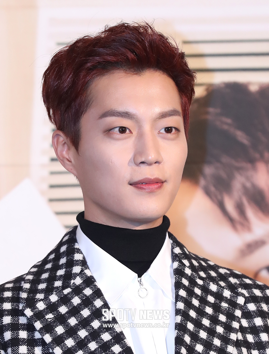[포토S] 윤두준, 잘생긴 눈매