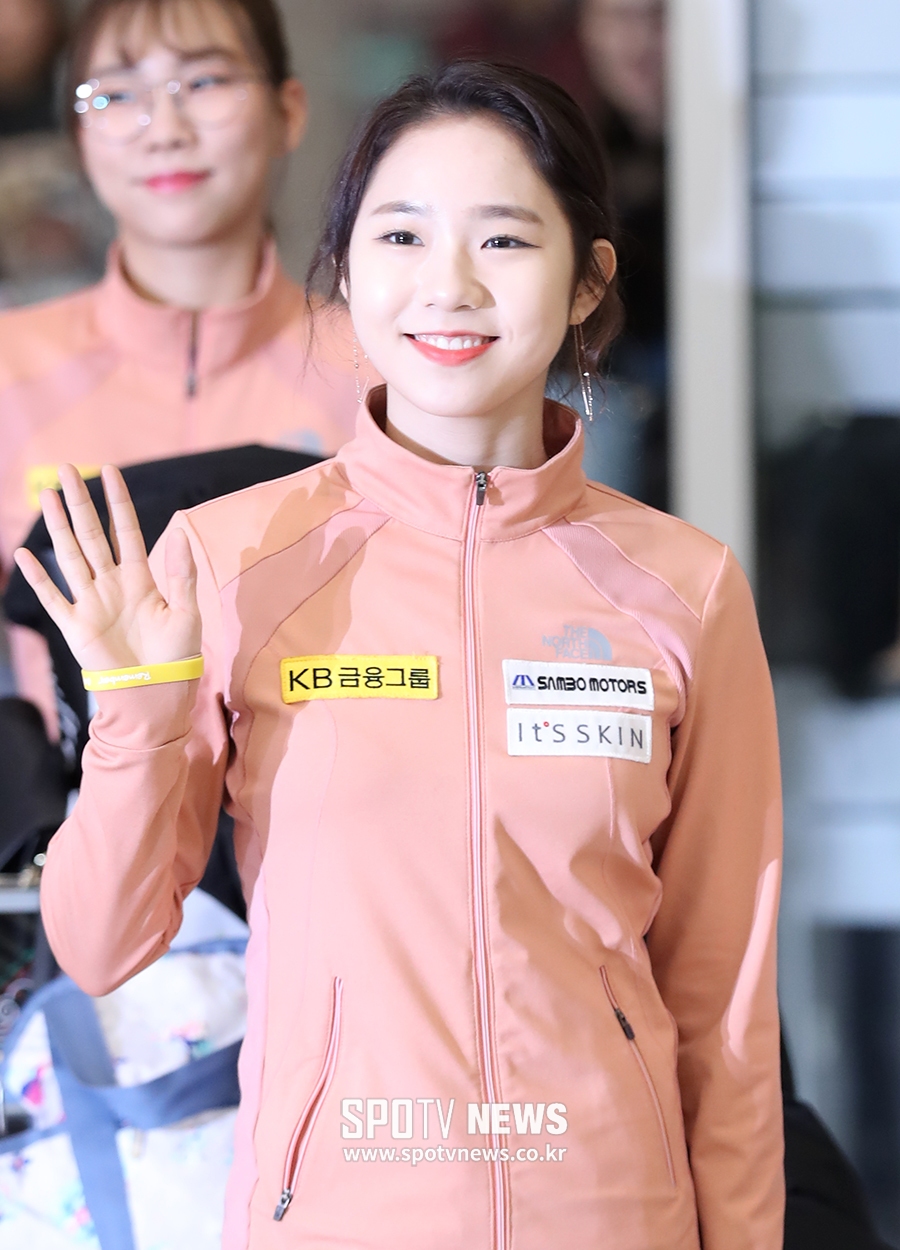 [포토S] 최다빈, 대회 마치고 귀국