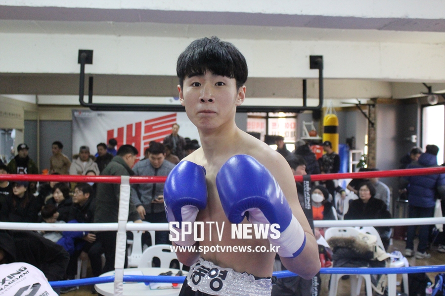 '리틀 장정구' 이동영, 복싱 신인전 '배틀로얄' 8강 진출…2월 25일 SPOTV 중계