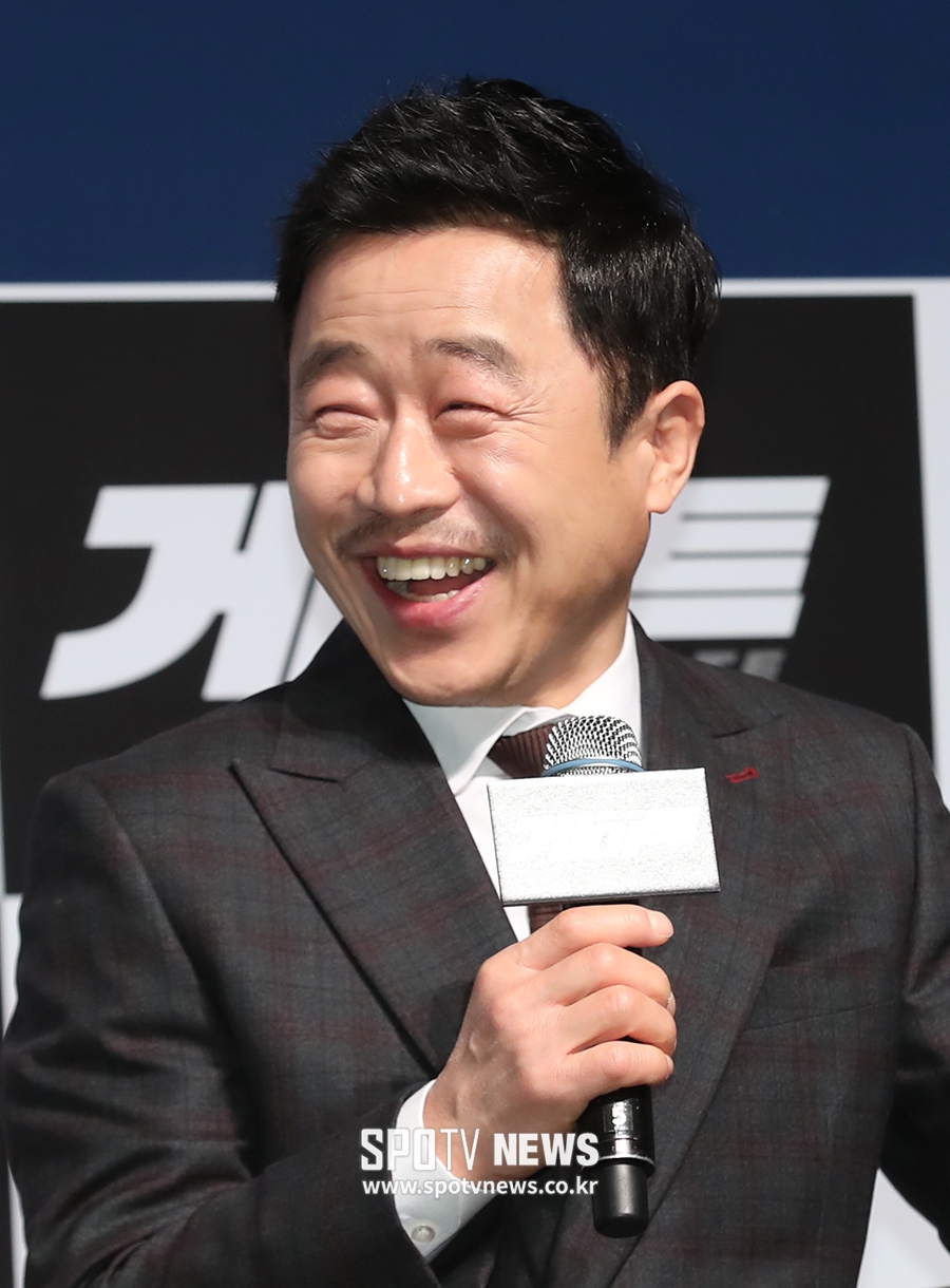 [포토S] 밝게 웃는 배우 이문식