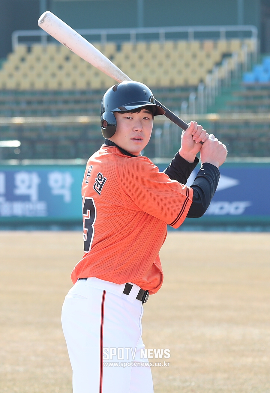 [포토S] 한화 새내기 정은원