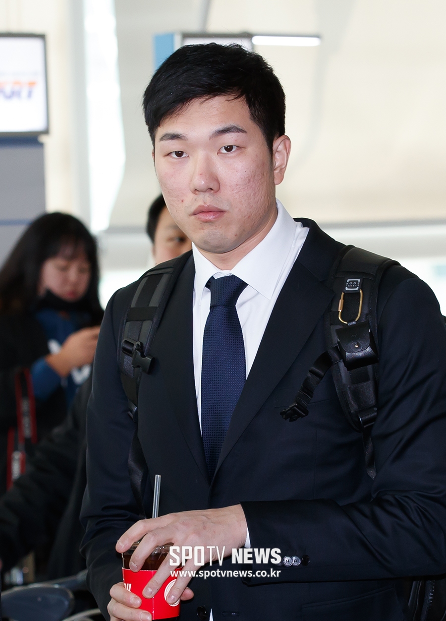 [포토S] 유원상, 'NC 전지훈련 떠납니다'