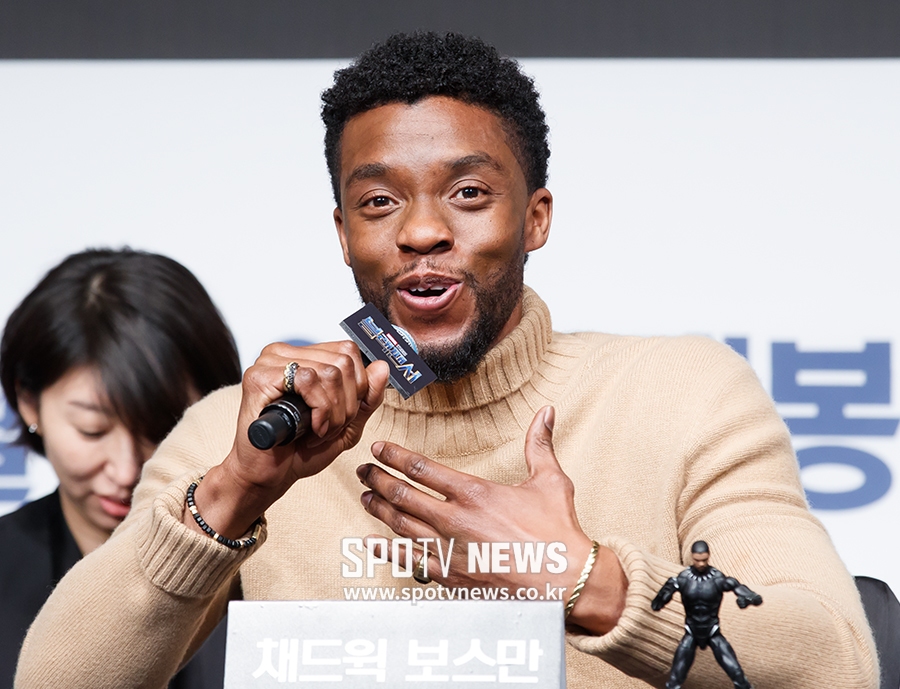[포토S] 채드윅 보스만, "'부산팬서' 닉네임 감사하다"