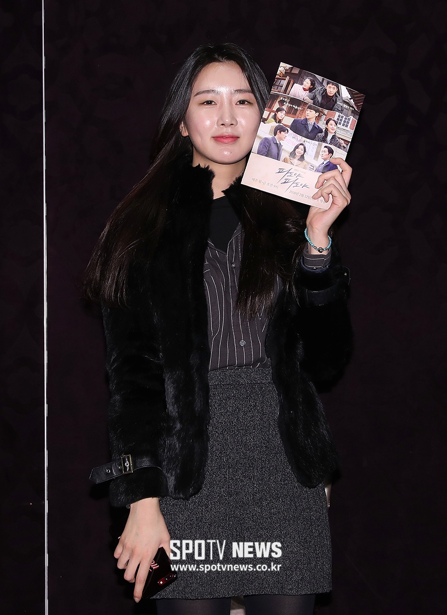 [포토S] 달샤벳 수빈, 아영 언니 드라마 파이팅!