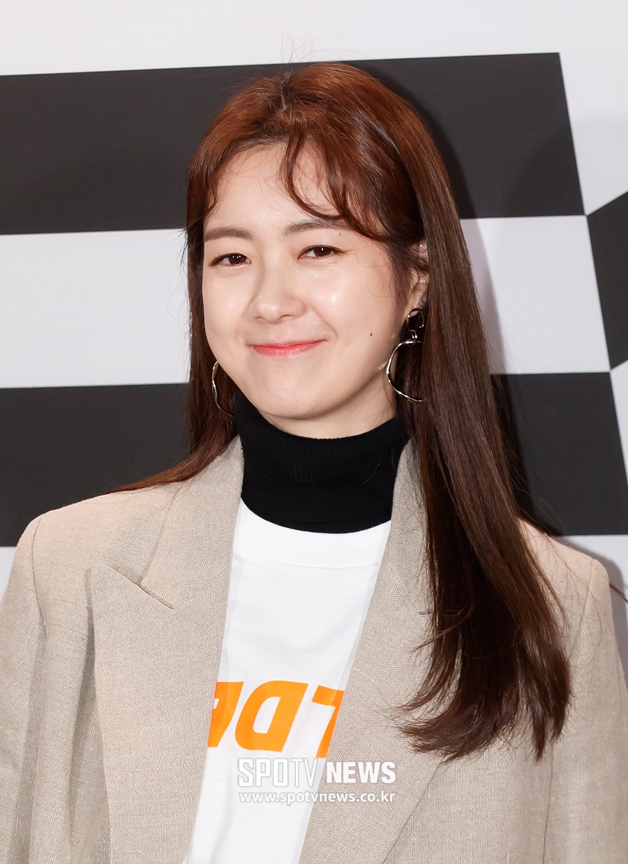 [포토S] 미소 짓는 배우 이요원