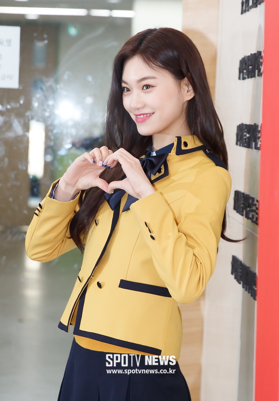 [영상] 졸업식에서도 예쁨 뿜뿜 도연X아린X예하나