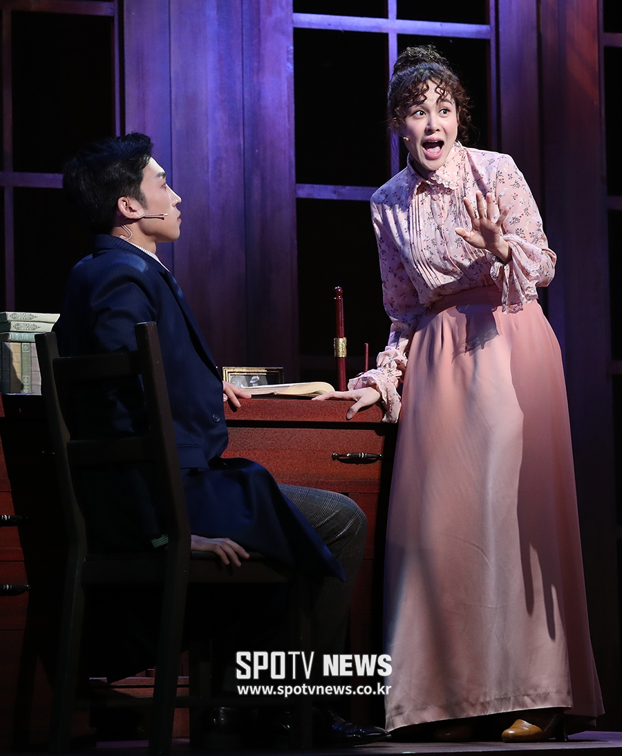 [포토S] 무대 펼치는 아이비-이상이
