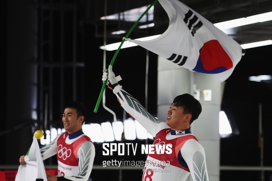 [올림픽 NOW] 한국 루지, 팀 계주 9위로 대회 마무리