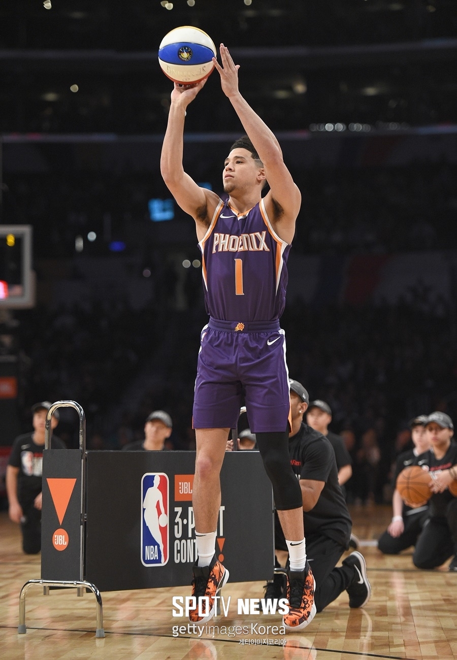 [NBA 올스타 전야제] PHX 부커, 3점슛 콘테스트 우승(영상)
