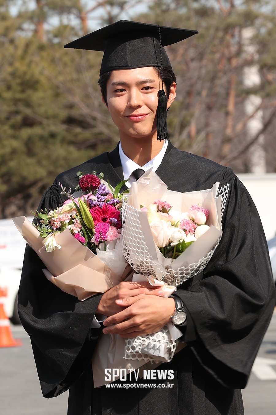 [포토S] 학사모 쓴 박보검, '저 졸업해요~'