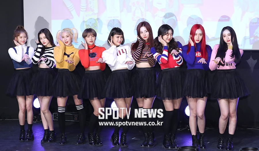 [초점S]“요령 피우지 않고 달렸다”…모모랜드, 사재기 논란 또 ‘반박’