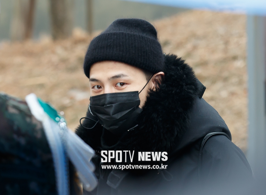[포토S] 권지용, 팬들 향해 마지막 인사