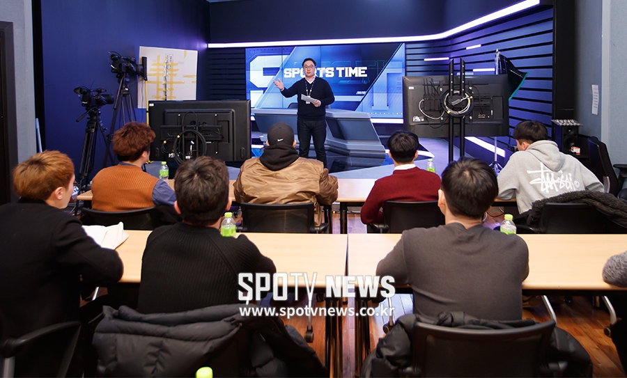 [포토S] SPOTV NOW 서포터즈들과 만난 스포티비 주창환 PD