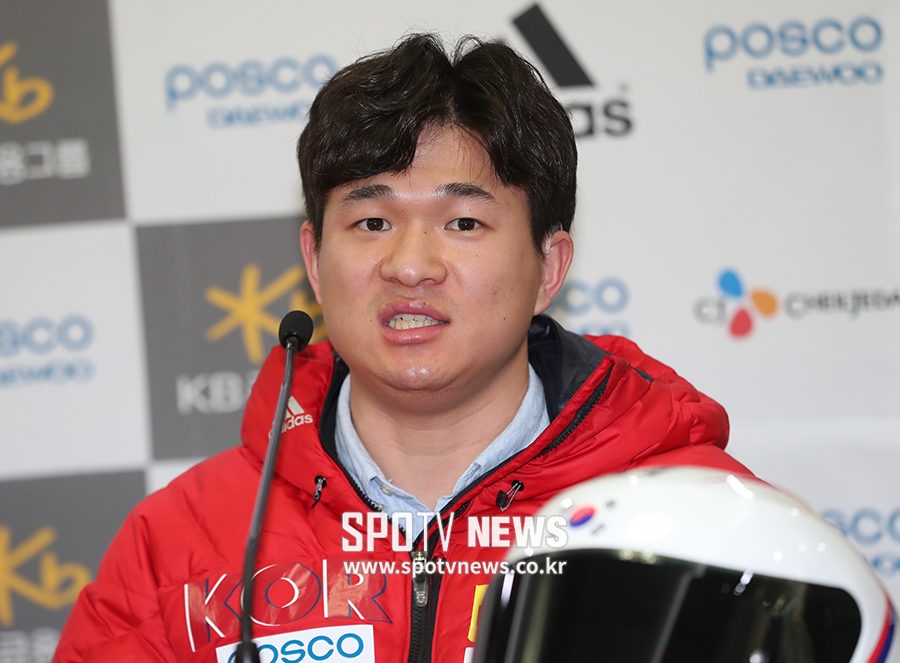 [포토S] 안타까움 토로하는 봅슬레이 김동현