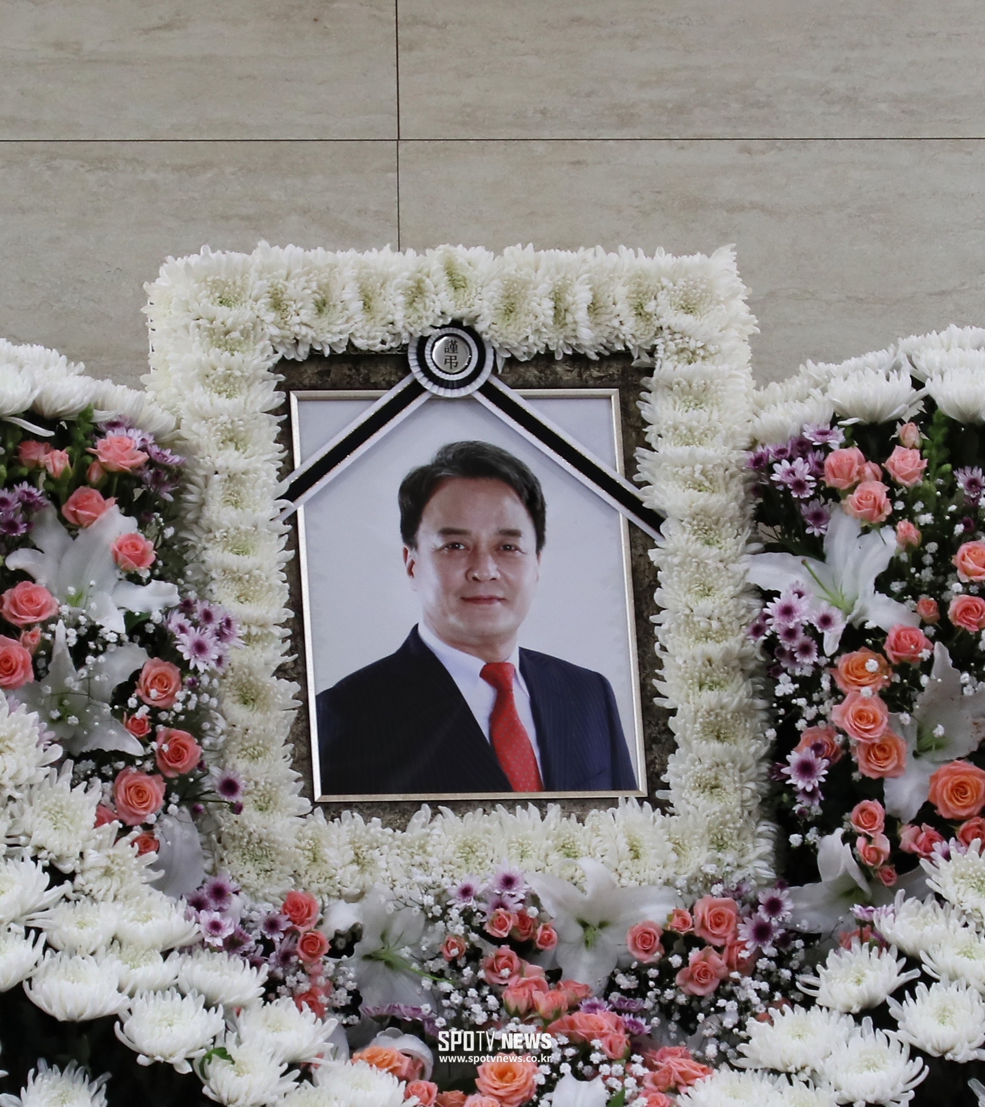 [영상] 故 조민기, 슬픔에 잠긴 빈소