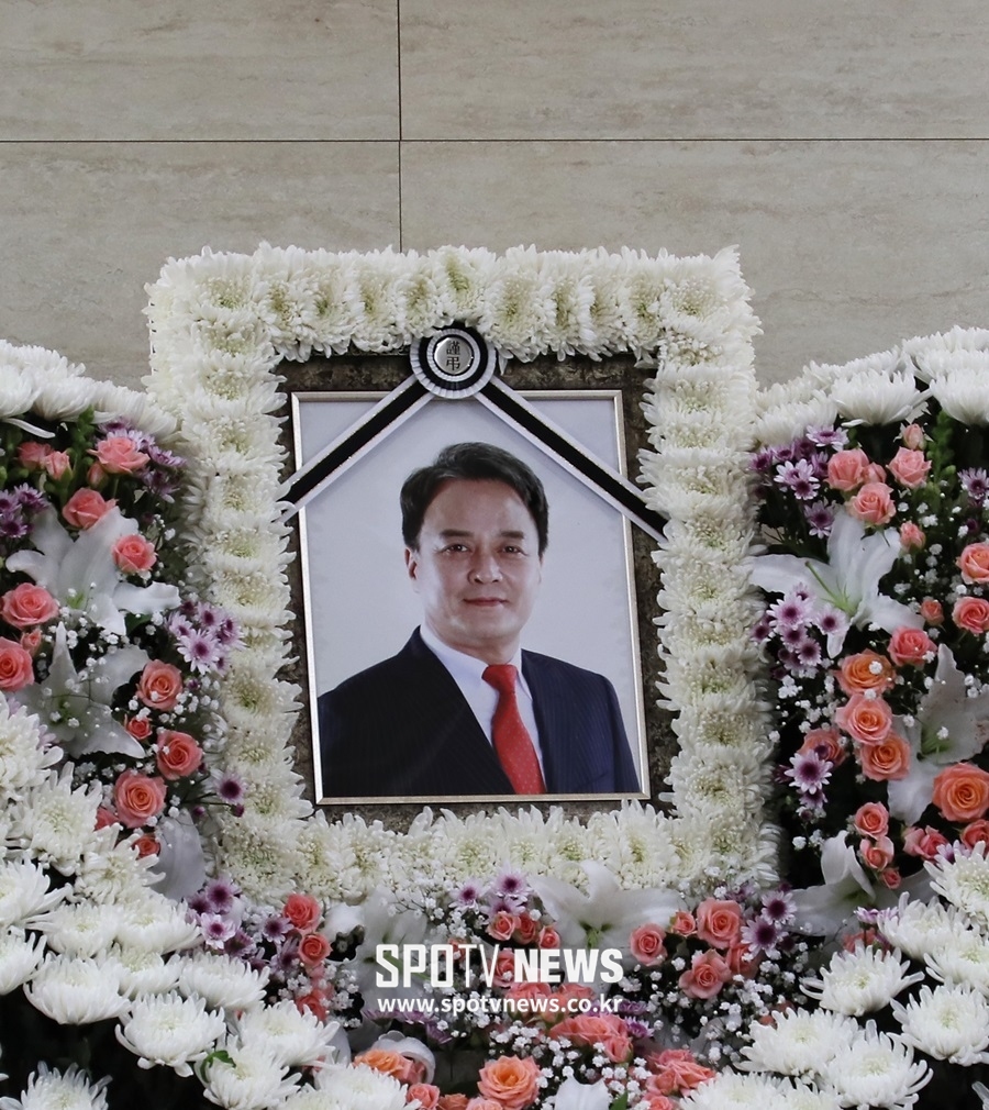 [★위클리 DOWN] 조민기 사망-김기덕·조재현의 추악한 민낯