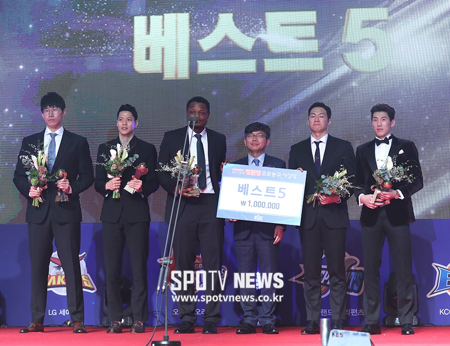 [포토S] '우리가 베스트5!'