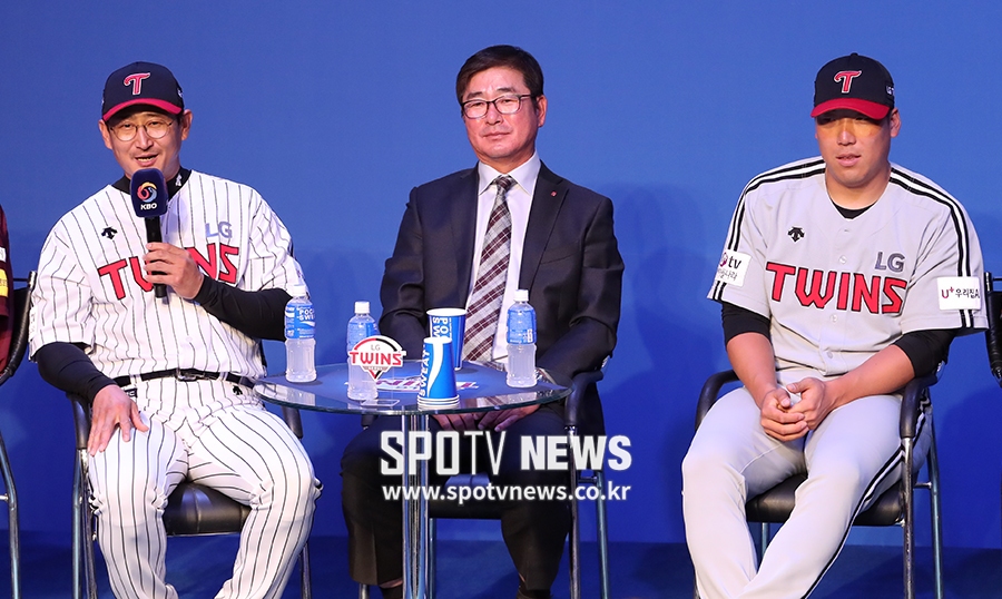 [포토S] 박용택, 우승 공약만 세 개