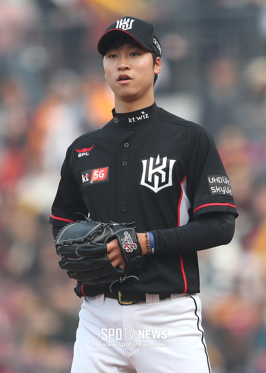 [포토S] kt 엄상백