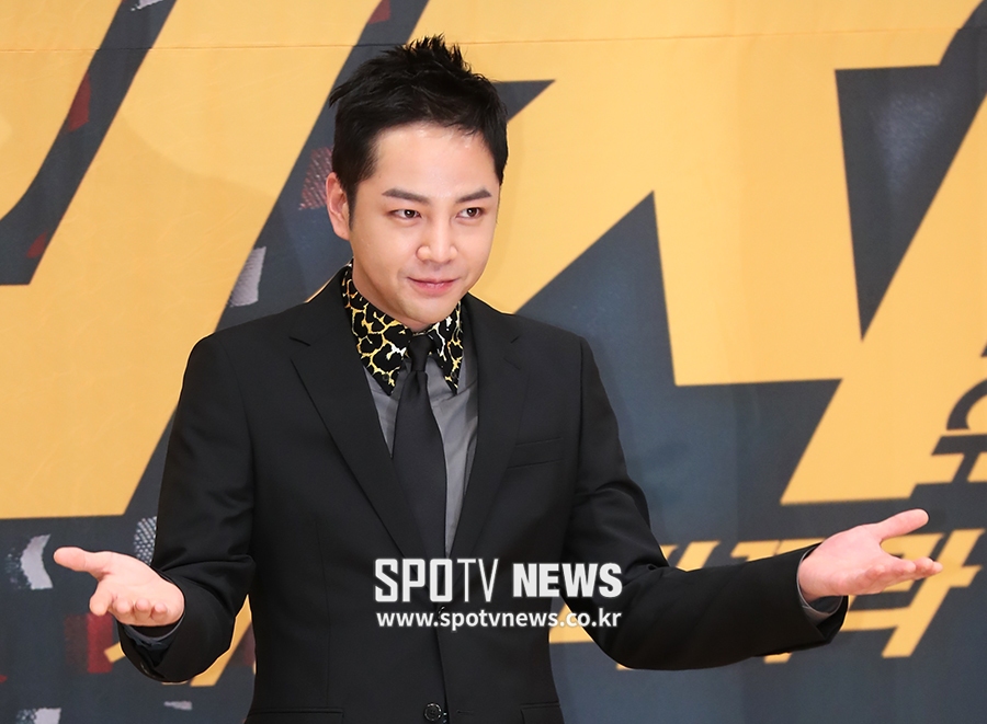 [포토S] 포즈 취하는 배우 장근석