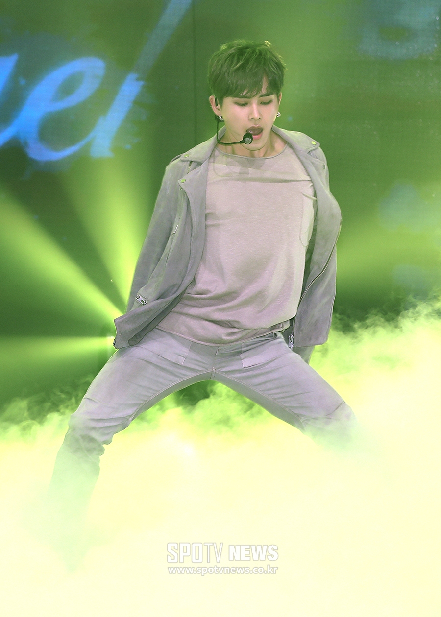 [포토S] 호야, 섹시한 댄스