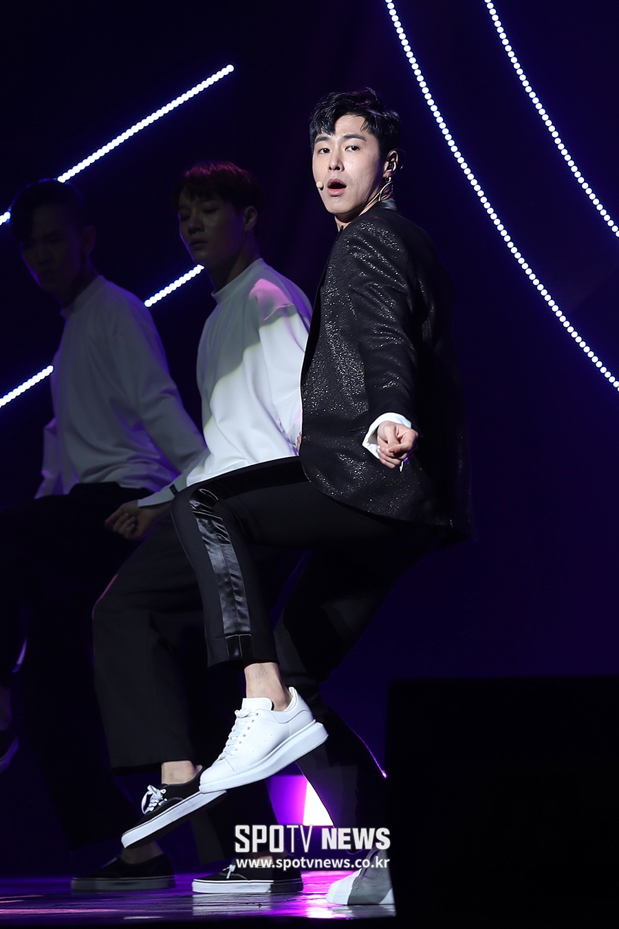 [포토S] 유노윤호, 자부심 있는 무대