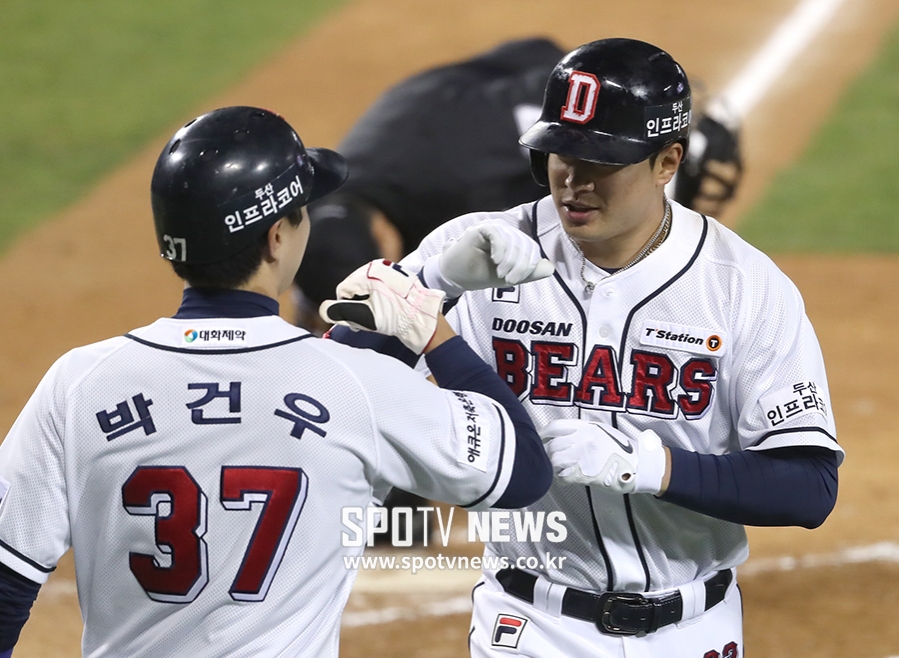 [포토S] 홈런 김재환, '추격 시작이다'