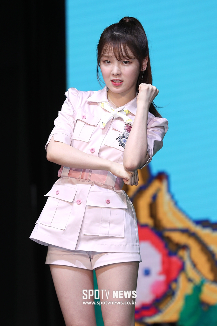 [포토S] 오마이걸 승희, '오마이걸 반하나 파이팅!'