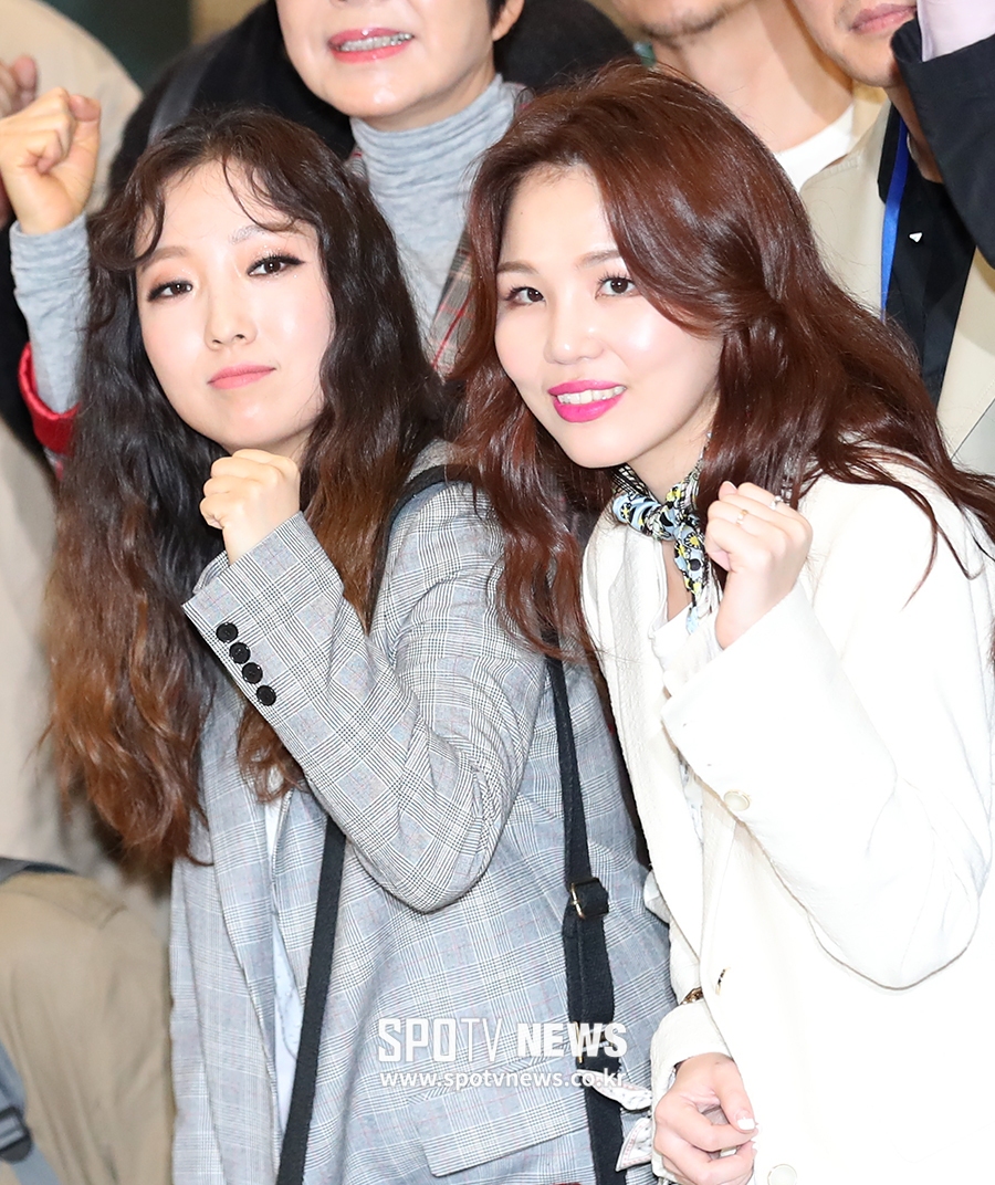 [포토S] 정인-알리, '뛰어난 가창력 선보이고 왔어요'