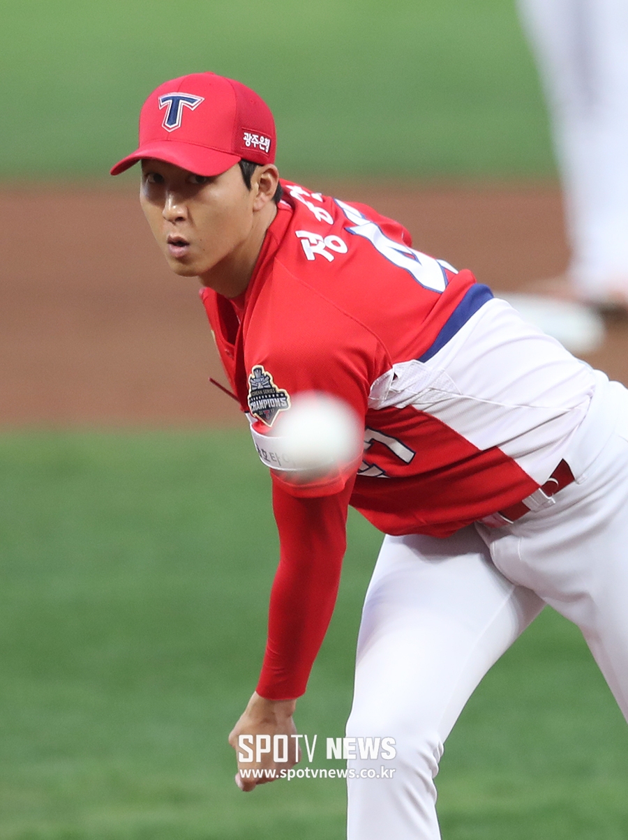 [포토S] 정용운, 역투