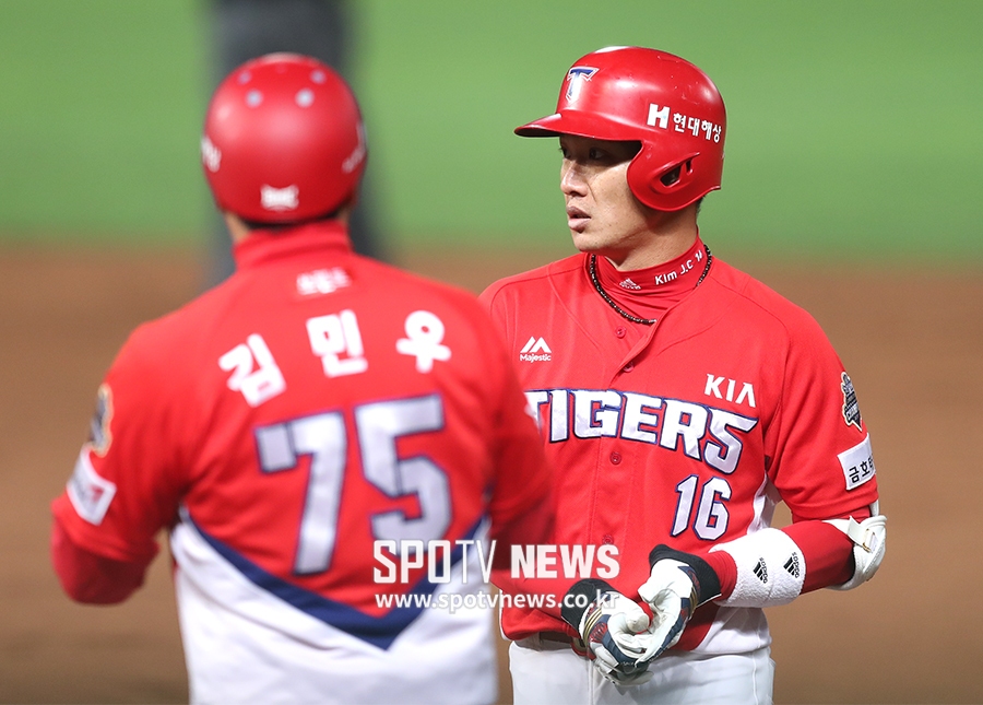 [SPO 톡] '5안타' 김주찬, "오늘 타격감 계기로 나아졌으면"