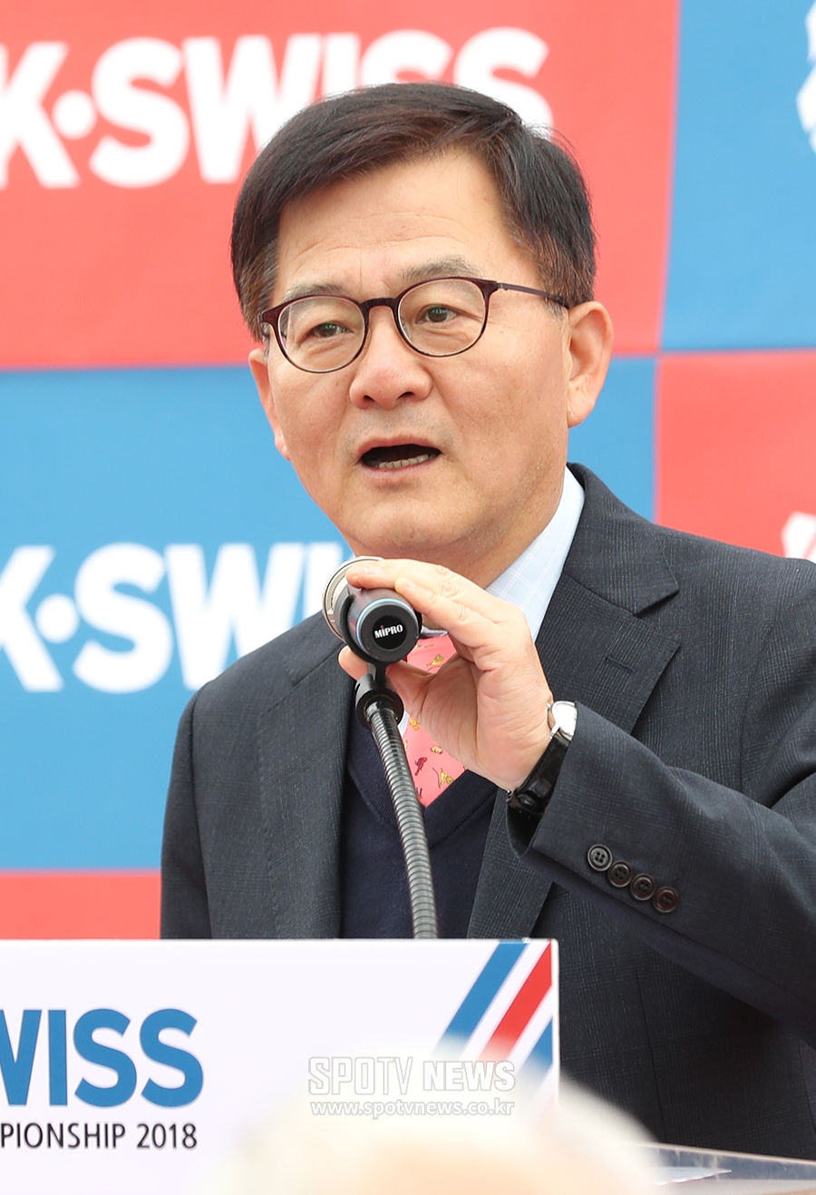 [포토S] 환영사 하는 김영수 대표이사