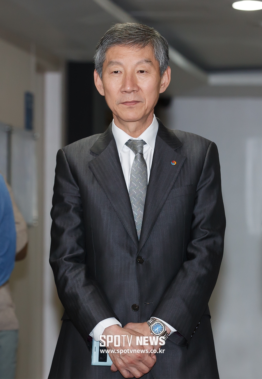 [포토S] KBO 장윤호 사무총장