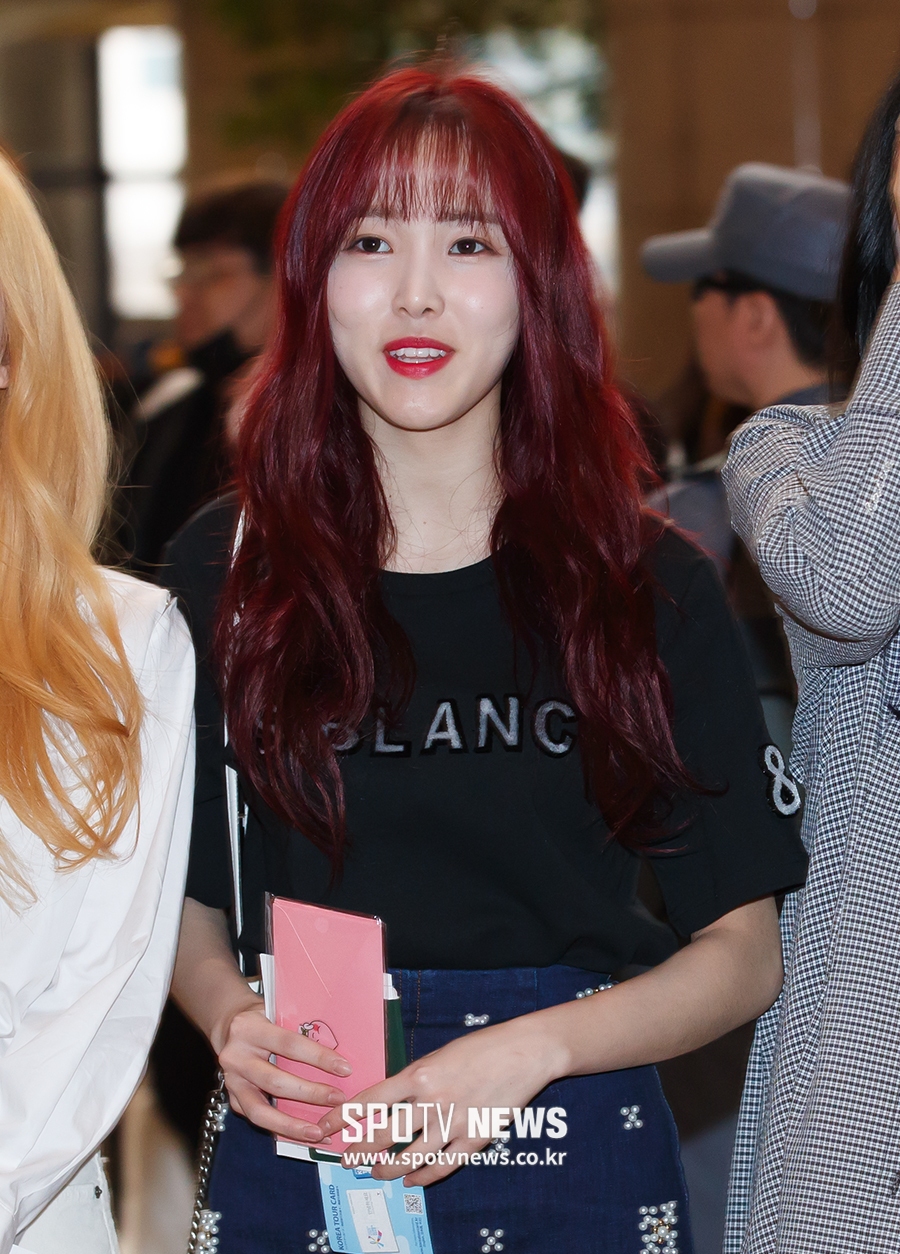 [포토S] 여자친구 유주, 'KCON 다녀올게요'