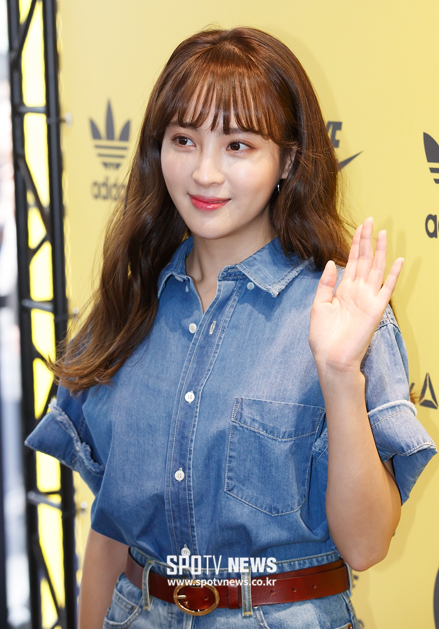 [포토S] 정혜성, 여름을 기다리는 청청 패션