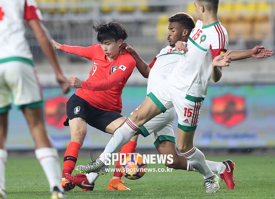 [포토S] 슛하는 김현우
