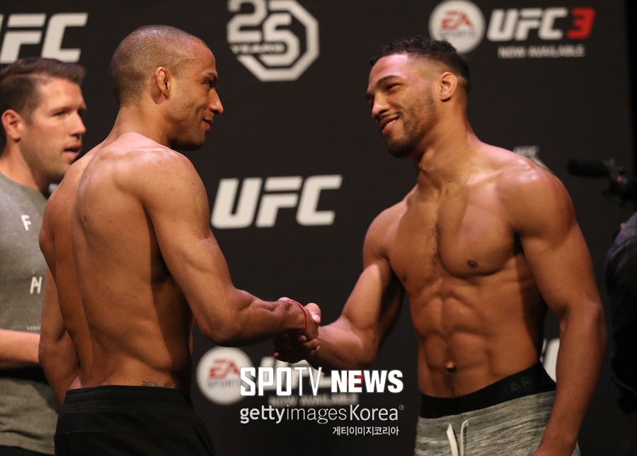 [UFC 계체 영상] 케빈 리, 계체 실패…157파운드 계약 체중 경기로 변경