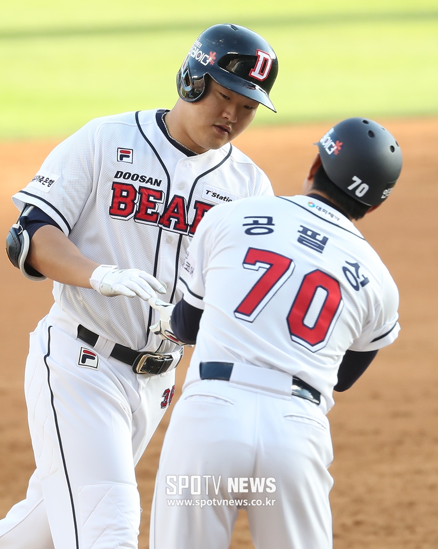 [포토S] 홈런 오재일, 두산의 리드 시작