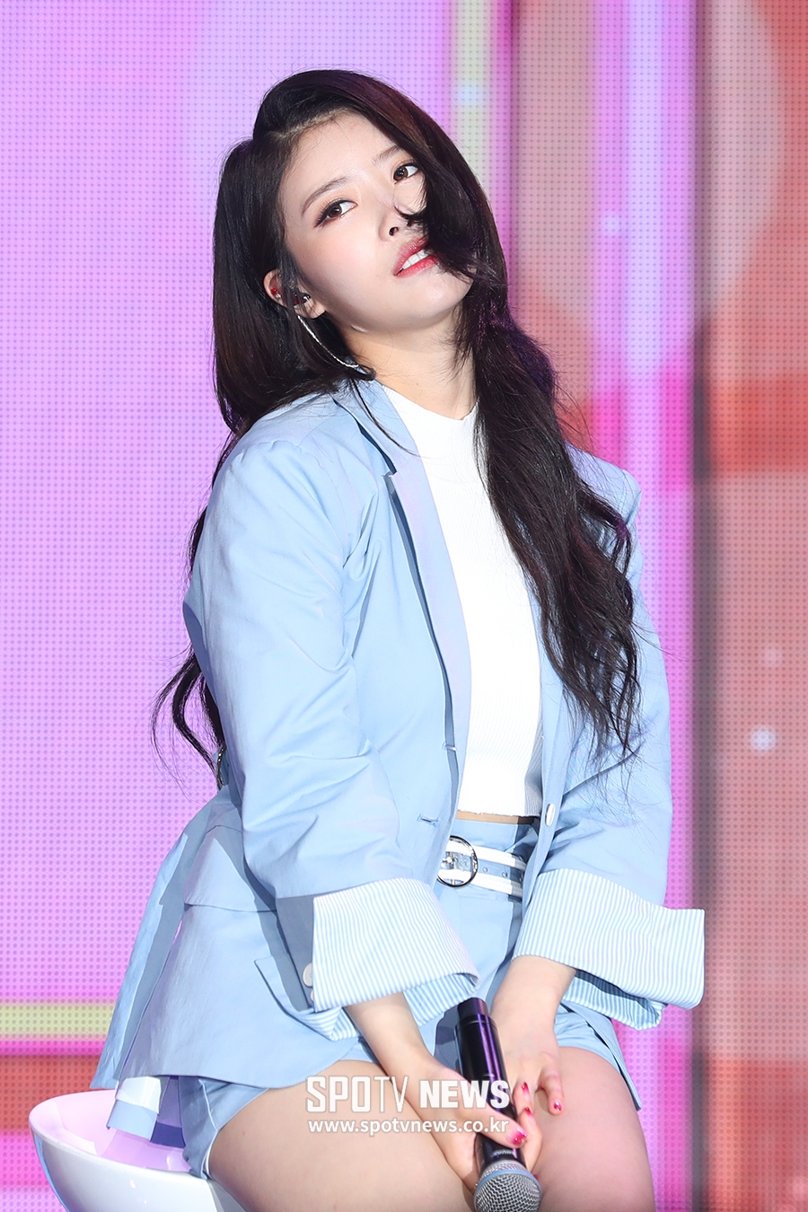 [포토S] 러블리즈 이미주, 섹시한 포즈에 머리카락이 에러!