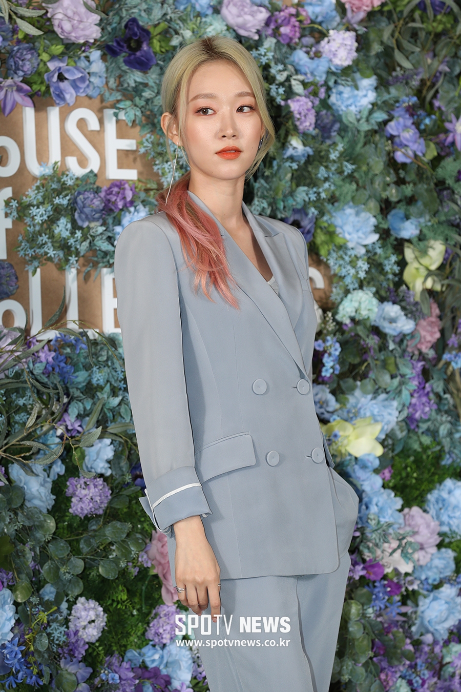 [포토S] 소야, 신비로운 느낌 주는 투톤 헤어