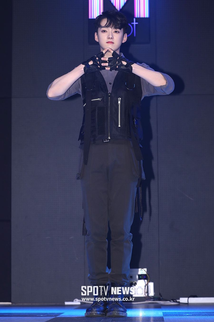 [포토S] 스펙트럼 은준, 미소년 포스