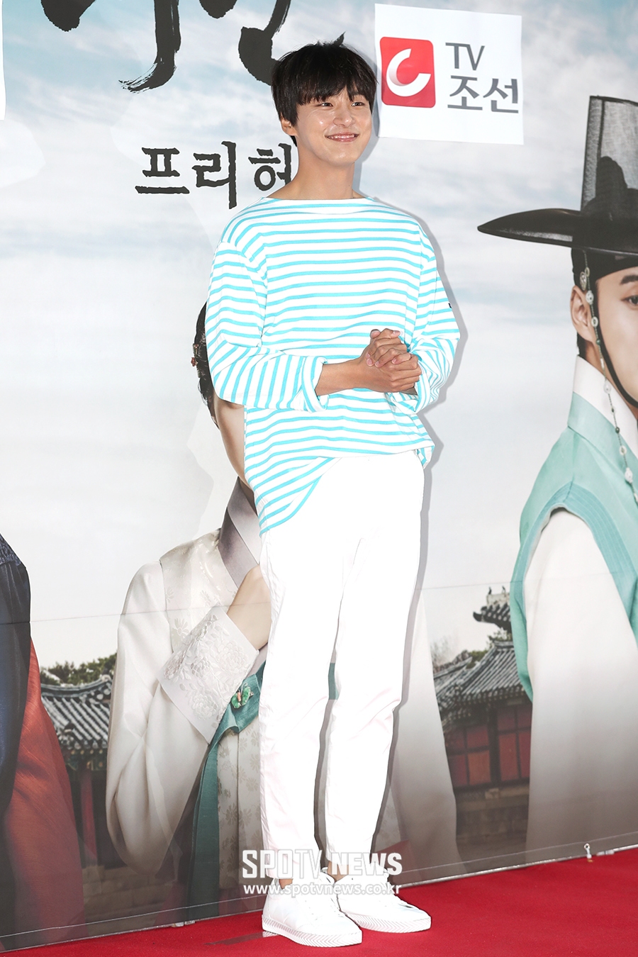 [포토S] 윤시윤, 사랑스러운 '남친룩'