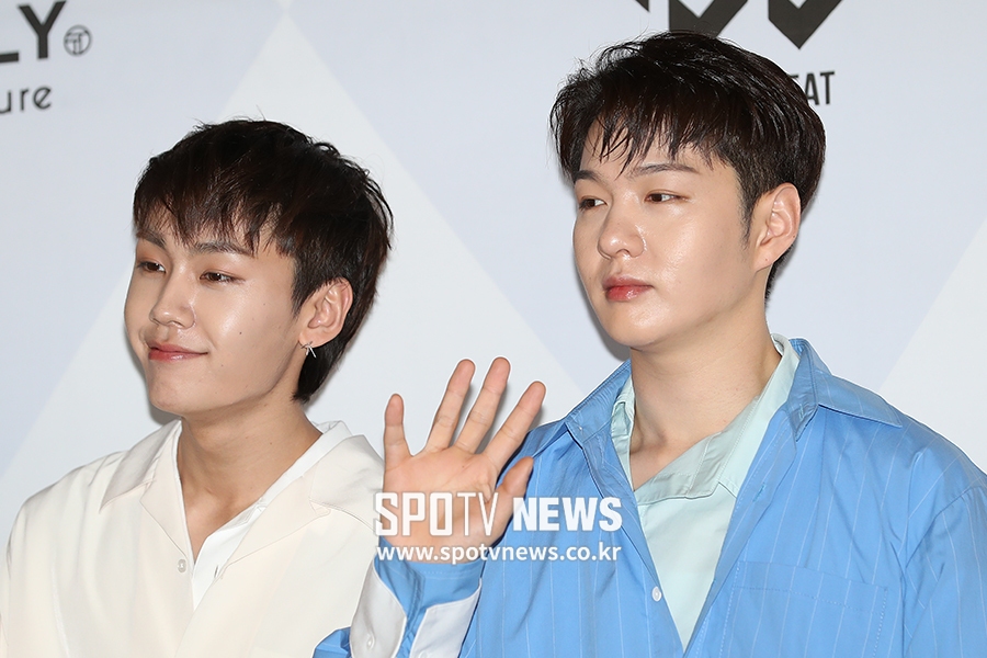 [포토S] 정일훈-이창섭, 졸려보이는 얼굴