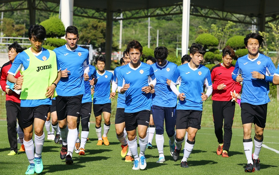 '3연패 탈출' 노리는 광주, 수원FC전 5-0 기억 살린다