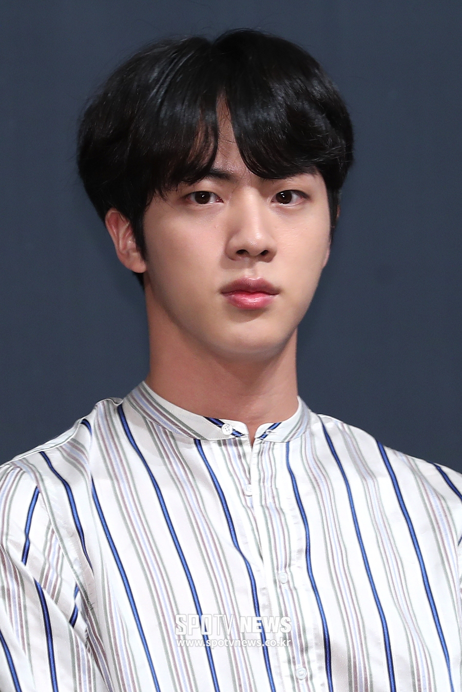 [포토S] 방탄소년단 진, 브이라인 얼굴