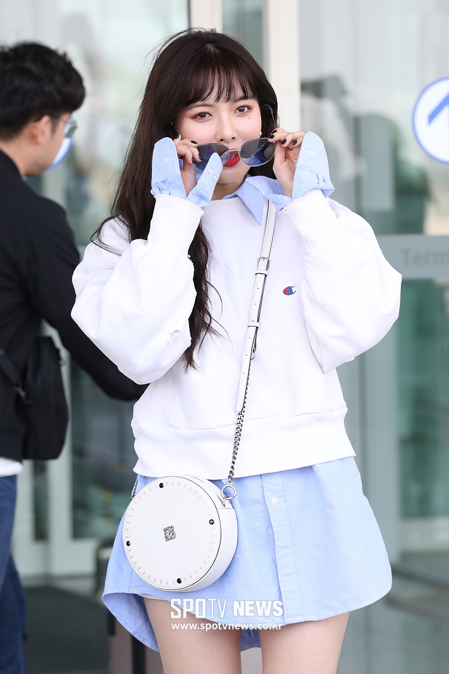 [포토S] 현아, 선글라스 벗고 꽃미모 오픈~