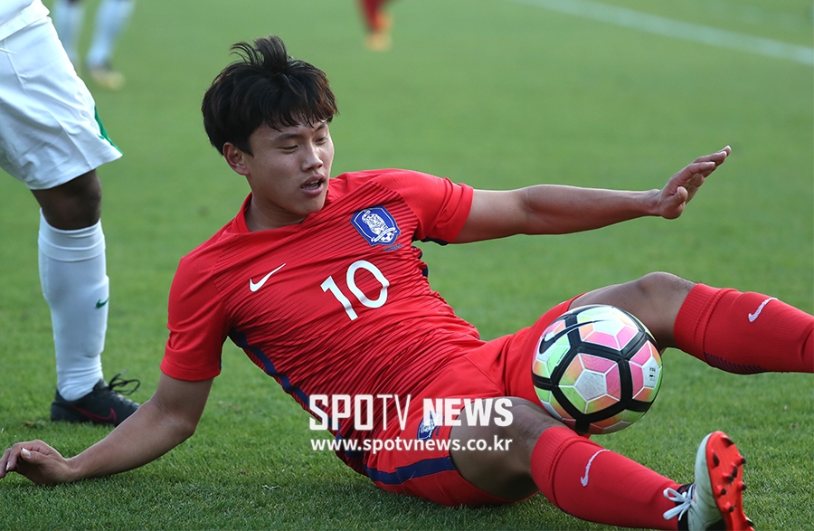 [SPO 리뷰] '조영욱 PK골' 한국 U-19, 프랑스 U-21에 1-4 완패